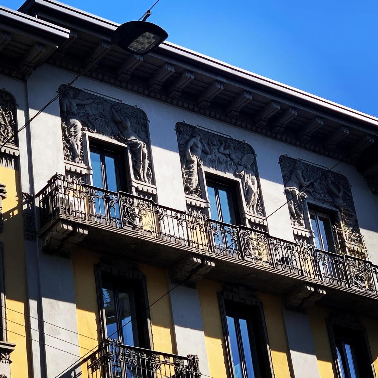 Luxury Room In Central Art Nouveau Building Next To Metro Station Milão Exterior foto